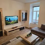 Apart-hotel Boardinghouse Mit 10 Grossen Mit Parkplatz Und Balkon Chemnitz