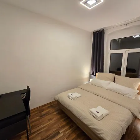 Boardinghouse Mit 10 Großen Mit Parkplatz Und Balkon 3* Chemnitz