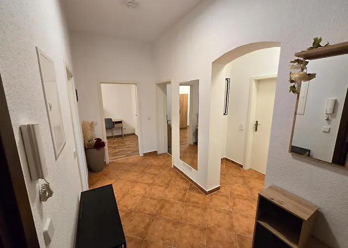 Boardinghouse Mit 10 Grossen Mit Parkplatz Und Balkon Aparthotel 3*